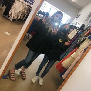 Meet your Posher, Meredith